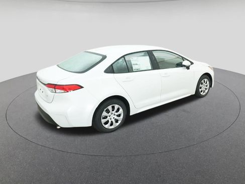 New 2026 Toyota Corolla LE image 9