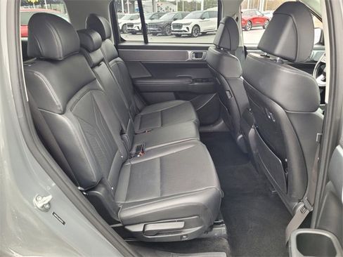 Used 2024 Hyundai Santa Fe SEL image 14