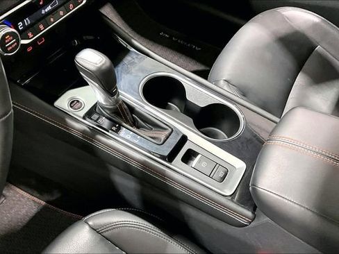 Used 2023 Nissan Altima 2.5 SR AWD/4WD image 18