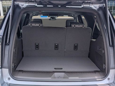New 2026 Chevrolet Suburban LT w/ Comfort Package RWD image 10