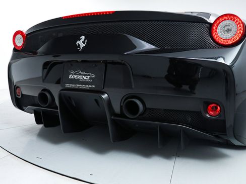 Certified 2015 Ferrari 458 Speciale Coupe image 18