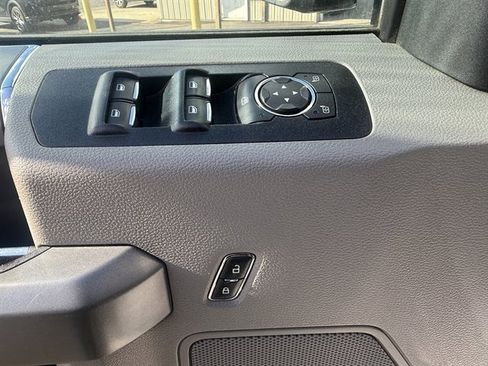 Used 2018 Ford F150 XLT w/ Equipment Group 302A Luxury image 14