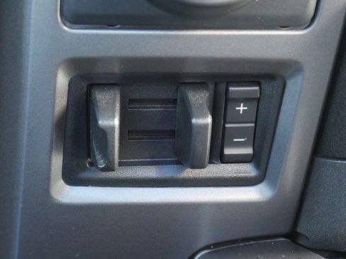 Used 2019 Ford F150 XLT w/ Equipment Group 302A Luxury image 39