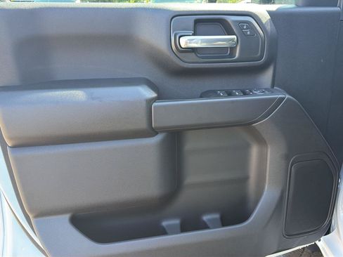New 2026 GMC Sierra 2500 Pro w/ 1SA Pro Safety Plus Package AWD/4WD image 10