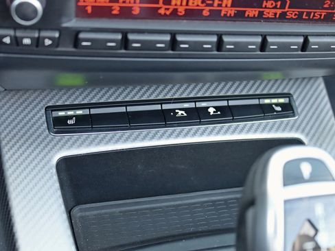 Used 2011 BMW Z4 sDrive35is image 23