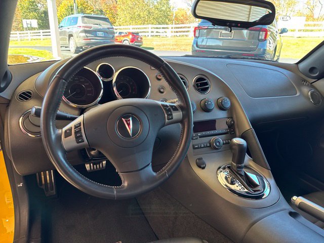 Used 2008 Pontiac Solstice GXP w/ Premium Package RWD image 18