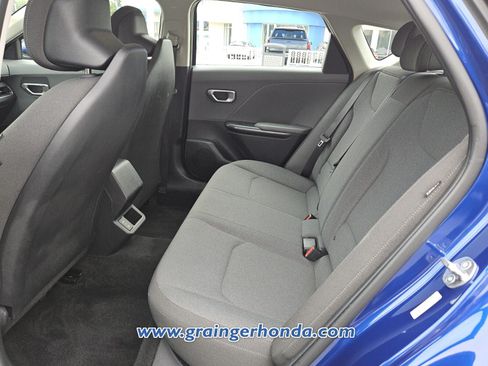 Used 2025 Kia K4 FWD image 11