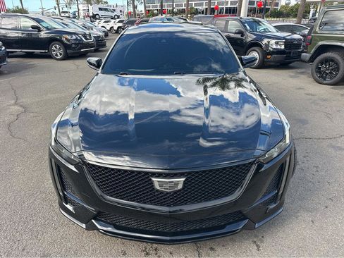 Used 2021 Cadillac CT5 V image 2