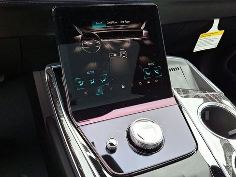 New 2025 Cadillac Escalade IQ Luxury 1 image 11