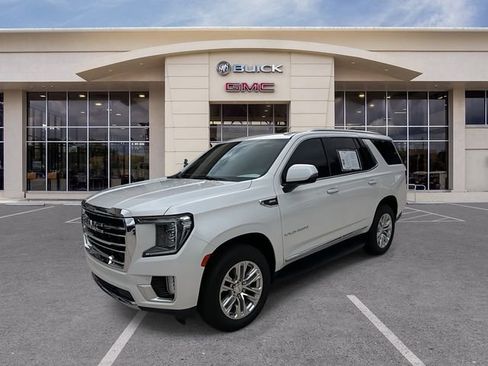 Used 2021 GMC Yukon SLT w/ SLT Premium Package RWD image 1