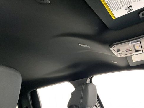 Certified 2025 Toyota Tacoma TRD Sport AWD/4WD image 23