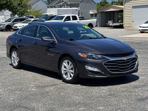 Used 2023 Chevrolet Malibu LT FWD image 3