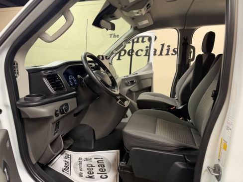 Used 2023 Ford Transit 350 XLT RWD image 11