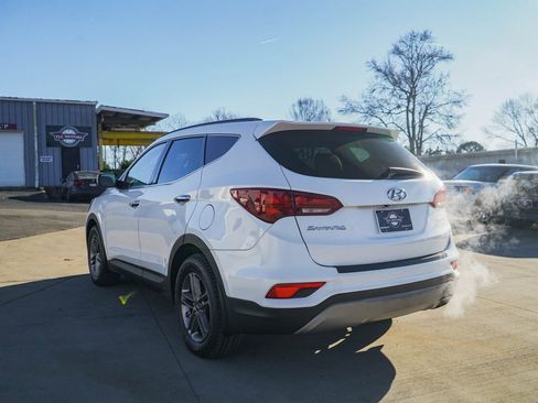 Used 2017 Hyundai Santa Fe Sport image 4