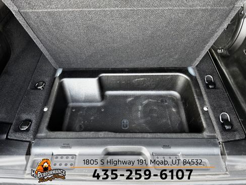 Used 2024 Jeep Wrangler Unlimited Rubicon AWD/4WD image 56
