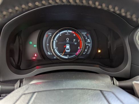 Used 2023 Lexus IS 500 image 24