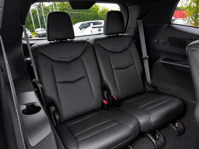 Used 2020 Cadillac XT6 Premium Luxury AWD/4WD image 29