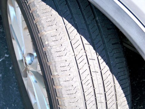 Used 2014 Nissan Rogue SV w/ SV Premium Package image 18