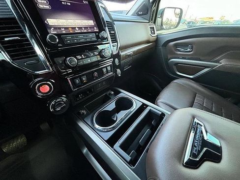 Used 2024 Nissan Titan Platinum Reserve w/ Moonroof Package image 30