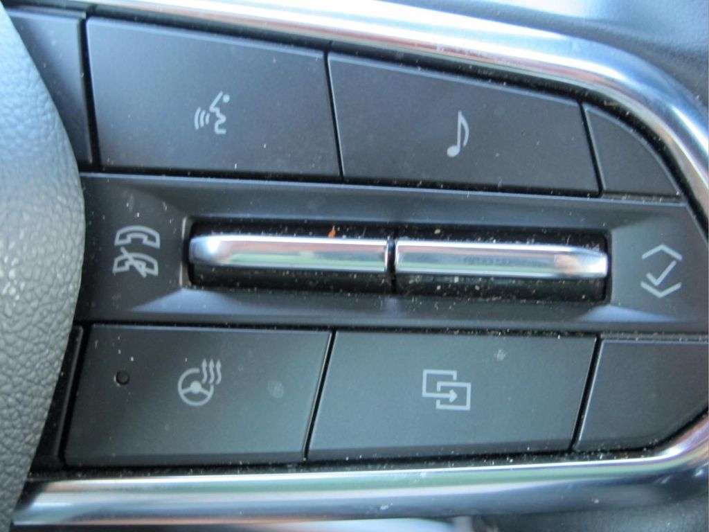 Used 2026 Chevrolet Equinox LT FWD image 19