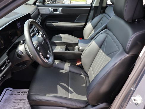 Used 2025 Hyundai Santa Fe SEL AWD/4WD image 26
