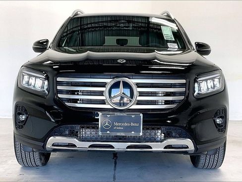 New 2026 Mercedes-Benz GLB 250 image 3
