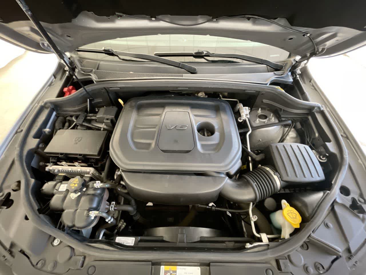 Used 2020 Jeep Grand Cherokee Laredo AWD/4WD image 25