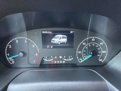 Used 2022 Ford Transit 350 XLT RWD image 13