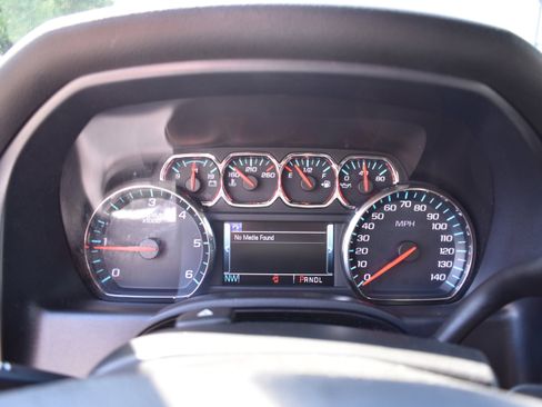 Used 2018 Chevrolet Silverado 1500 LT w/ All Star Edition image 17