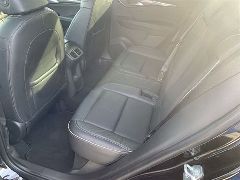 Certified 2021 Buick Envision Essence w/ Sport Touring Package image 24