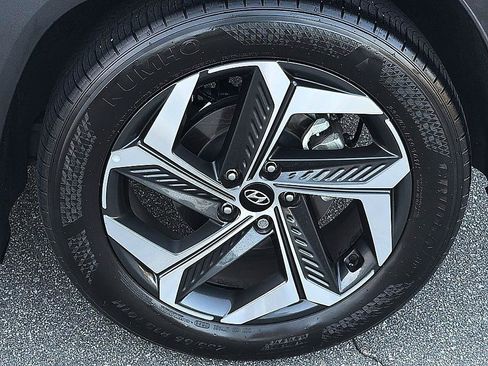 Certified 2024 Hyundai Tucson Limited FWD image 6