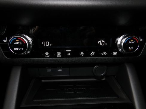 New 2025 Mitsubishi Outlander ES image 21