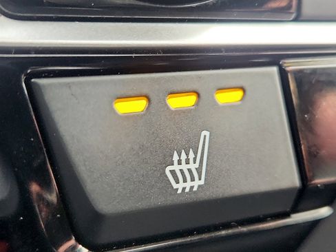 Used 2018 Honda Civic EX-L image 26