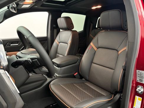 New 2026 GMC Canyon AT4 w/ Technology Plus Package image 17