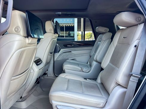 Used 2021 Cadillac Escalade Sport Platinum image 30