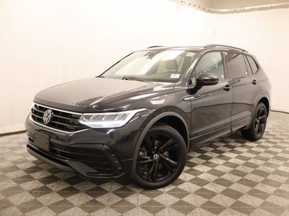 Used 2023 Volkswagen Tiguan SE R-Line