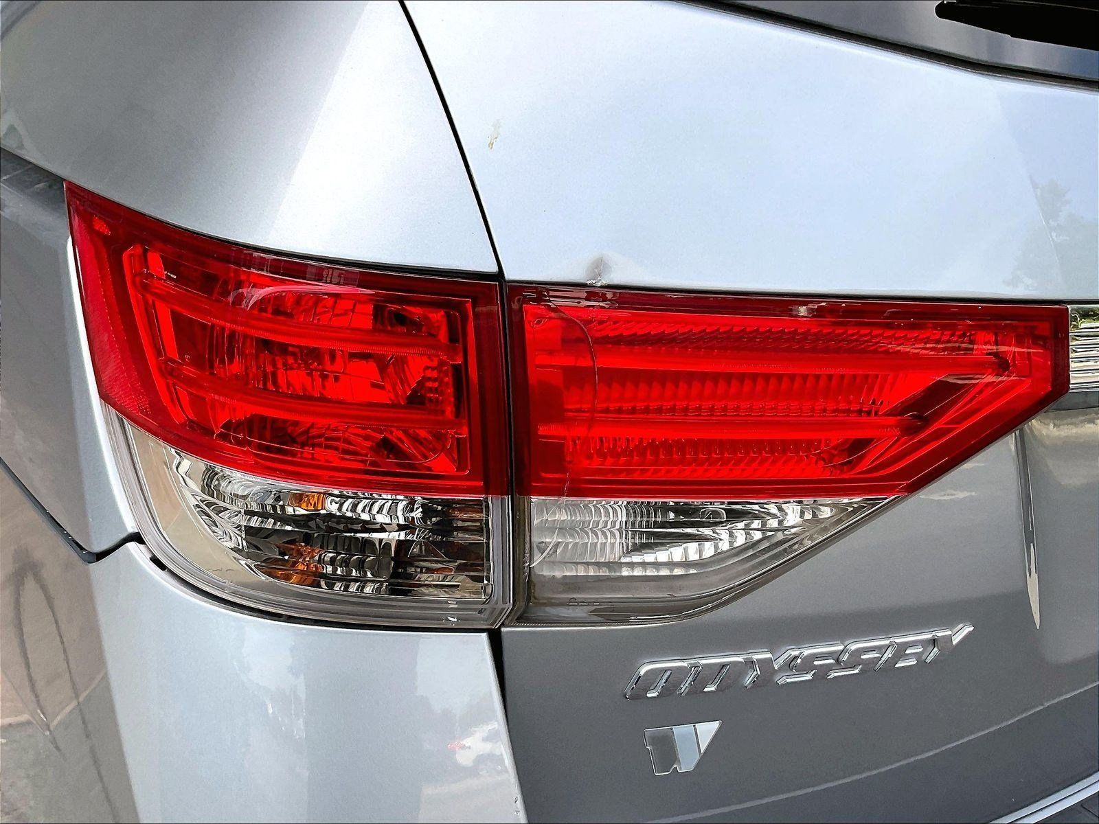 Used 2016 Honda Odyssey EX-L image 22