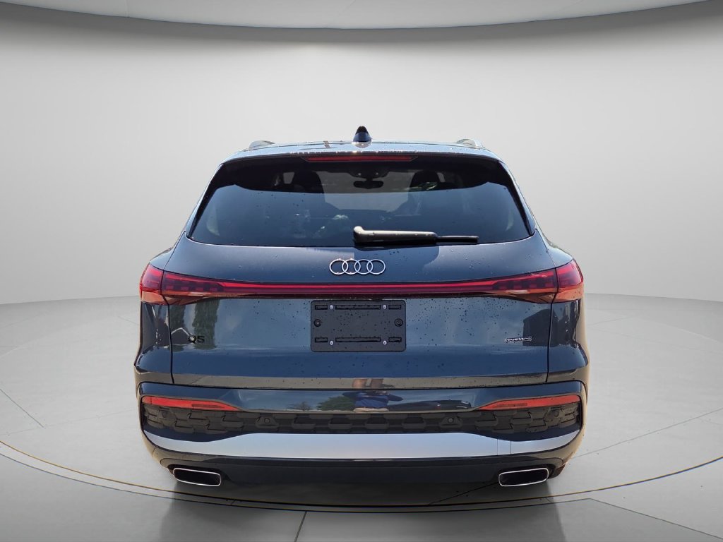 Certified 2026 Audi Q5 Premium Plus AWD/4WD image 4