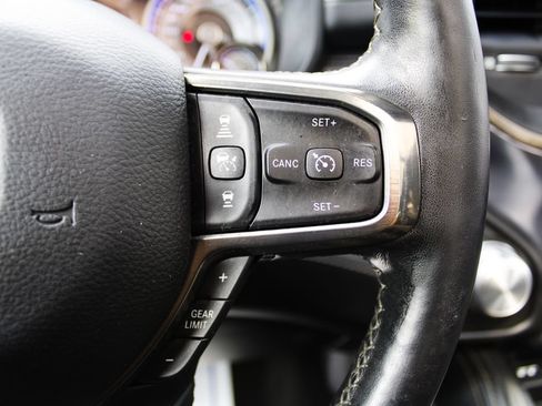 Used 2019 RAM 1500 Limited w/ Advanced Safety Group AWD/4WD image 16