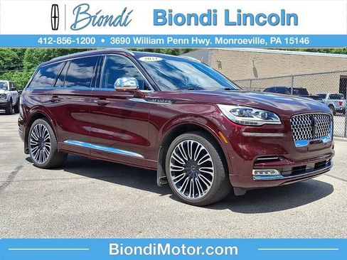 Used 2021 Lincoln Aviator Black Label w/ Class IV Trailer Tow Package AWD/4WD image 1