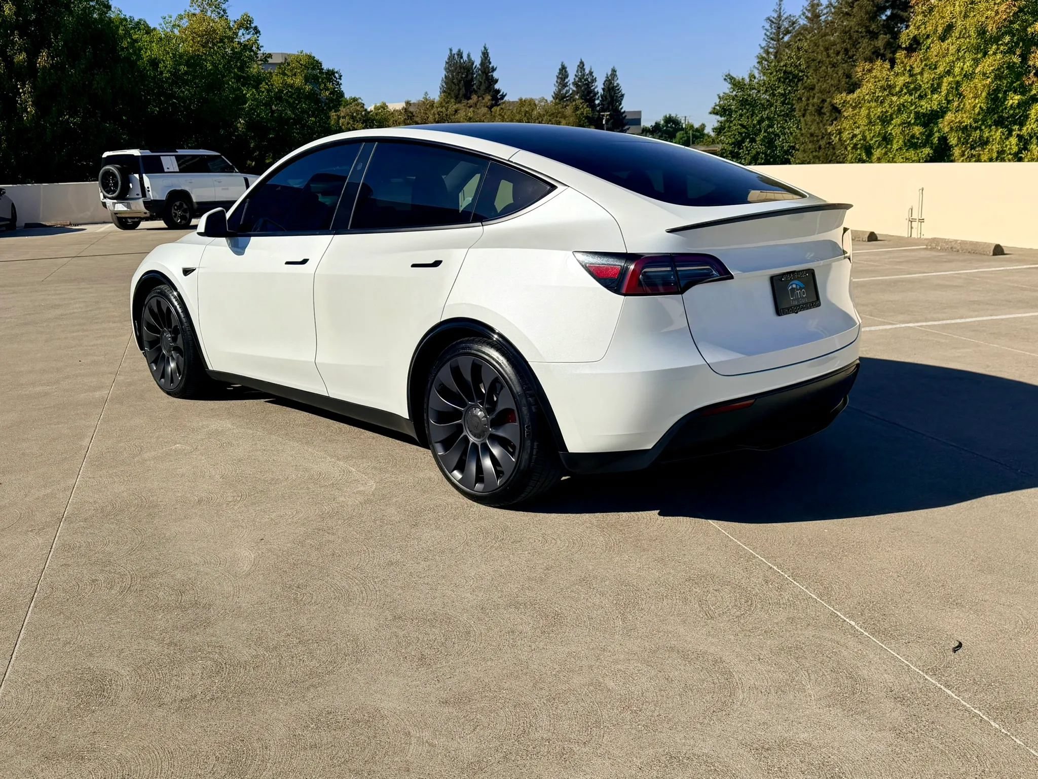 Used 2024 Tesla Model Y Performance AWD/4WD image 5
