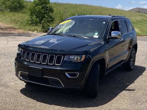 Used 2019 Jeep Grand Cherokee Limited AWD/4WD image 38