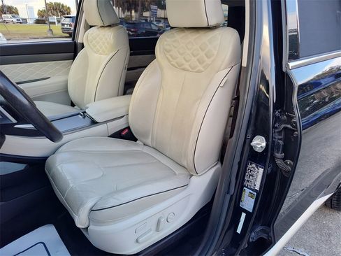 Used 2020 Hyundai Palisade Limited image 24