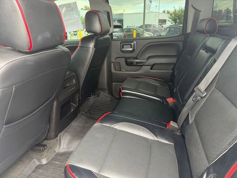 Used 2018 GMC Sierra 2500 Denali w/ Duramax Plus Package AWD/4WD image 18