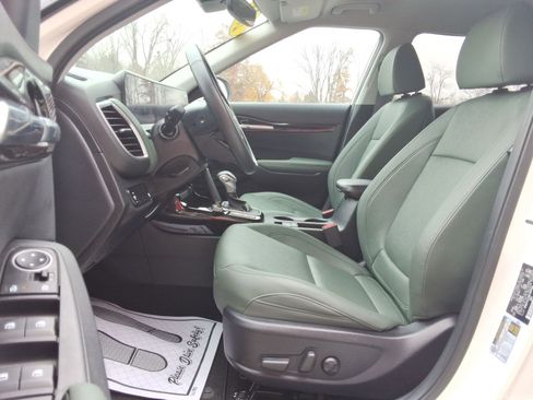 Used 2024 Kia Seltos SX image 27