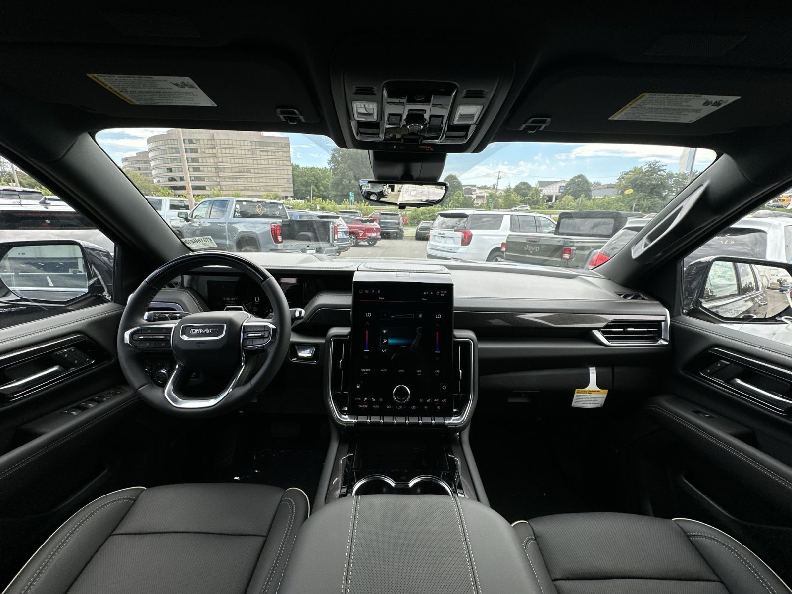 New 2026 GMC Yukon XL Elevation w/ Elevation Premium Package AWD/4WD image 23