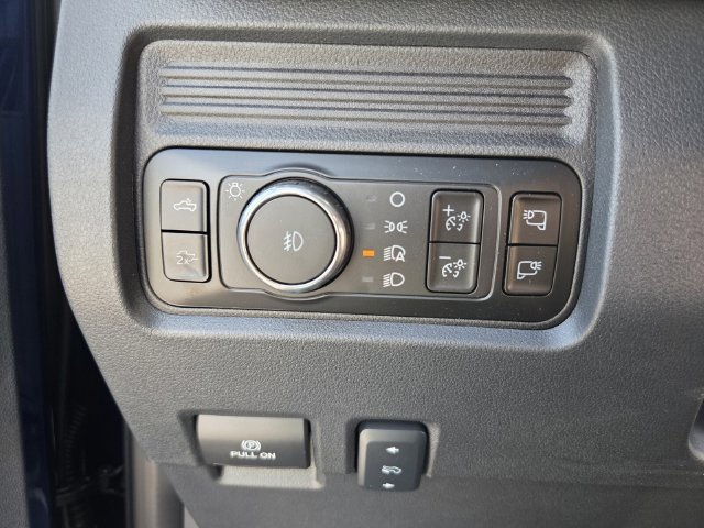 New 2026 Ford F250 Lariat w/ Black Appearance Package AWD/4WD image 25