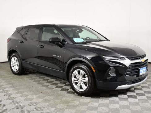 Used 2021 Chevrolet Blazer LT FWD image 4
