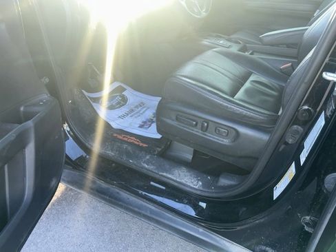 Used 2022 Honda Pilot TrailSport image 13