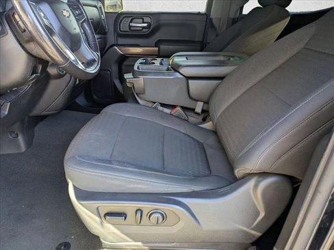 Used 2021 Chevrolet Silverado 1500 LT image 15